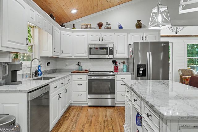 301 Cross Creek Trail, Demorest, GA 30535