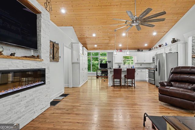 301 Cross Creek Trail, Demorest, GA 30535