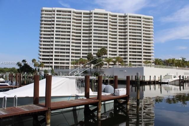 4201 N Ocean Blvd 1202, Boca Raton, FL 33431