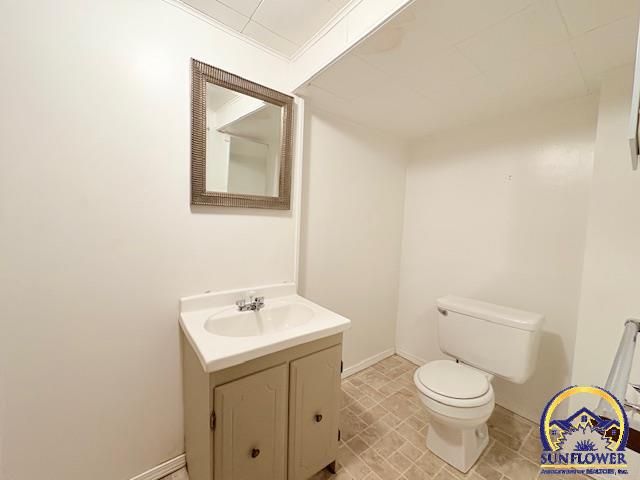 2314 Delane Dr, Emporia, KS 66801