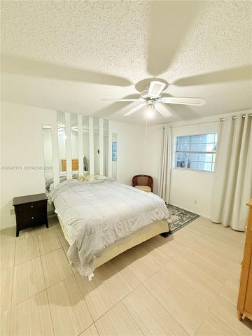 4140 NW 44th Ave 305, Lauderdale Lakes, FL 33319