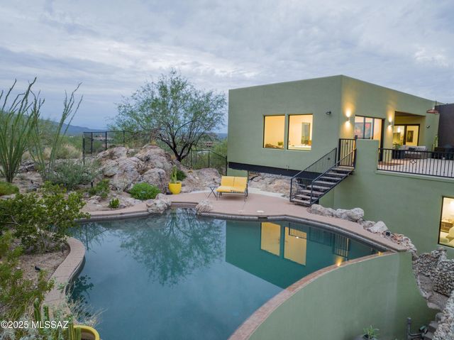 3898 N Camino Ojo De Agua, Tucson, AZ 85749