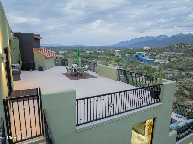 3898 N Camino Ojo De Agua, Tucson, AZ 85749