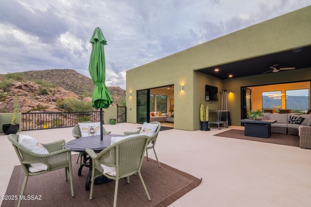 3898 N Camino Ojo De Agua, Tucson, AZ 85749