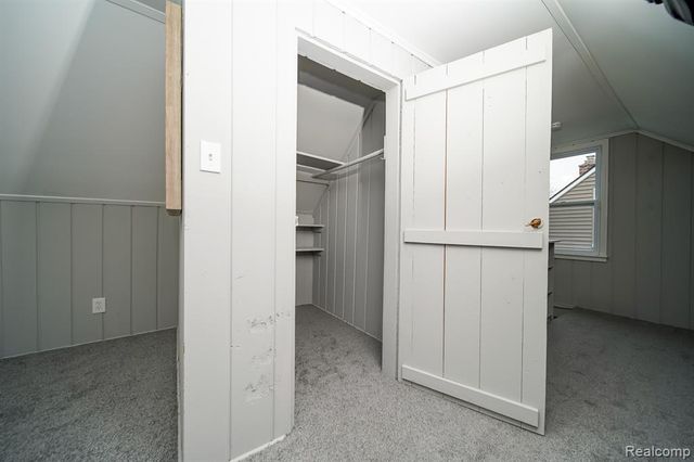 4643 S Hubbard Street, Wayne, MI 48184