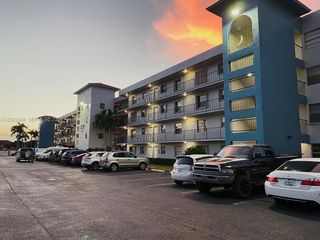 2775 W 52nd St 206, Hialeah, FL 33016