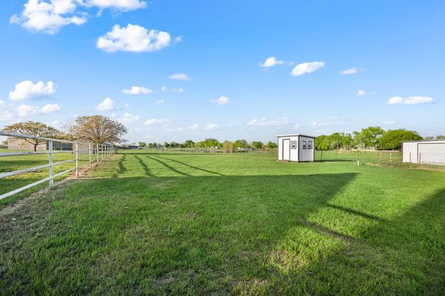 7384 Rector Road, Sanger, TX 76266