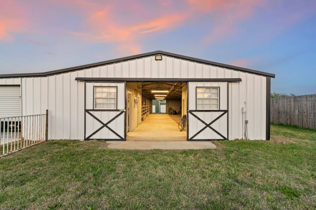 7384 Rector Road, Sanger, TX 76266