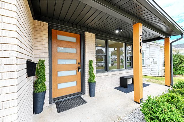 200 Westfork Drive, Fort Worth, TX 76114