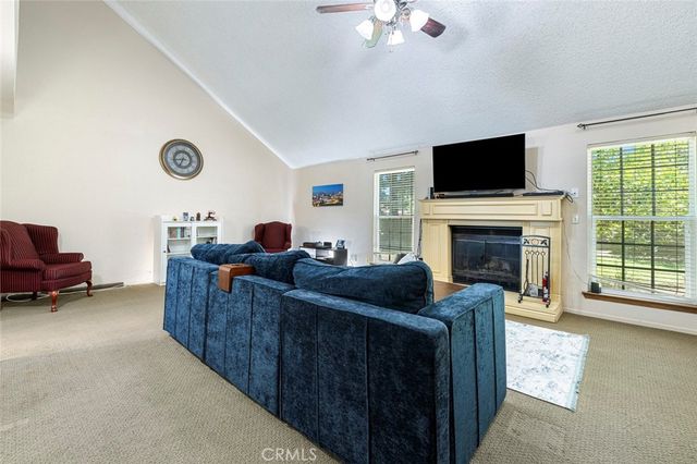 2183 E Fallbrook Avenue, Fresno, CA 93720