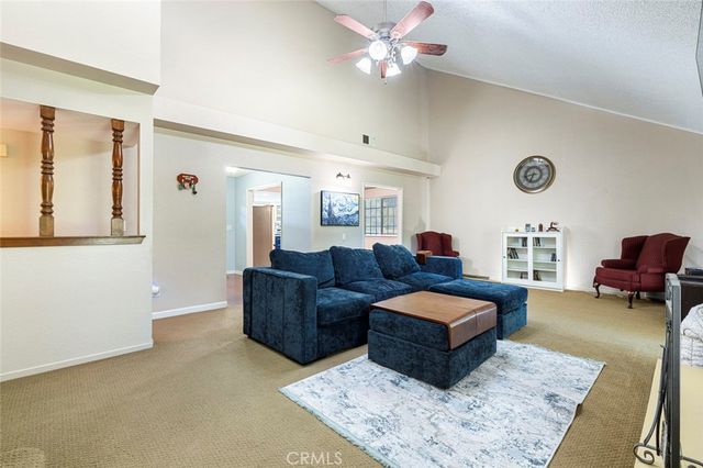 2183 E Fallbrook Avenue, Fresno, CA 93720