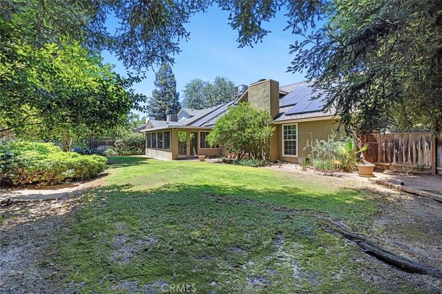 2183 E Fallbrook Avenue, Fresno, CA 93720