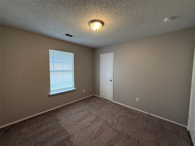 9636 Stonewood Drive, Dallas, TX 75227