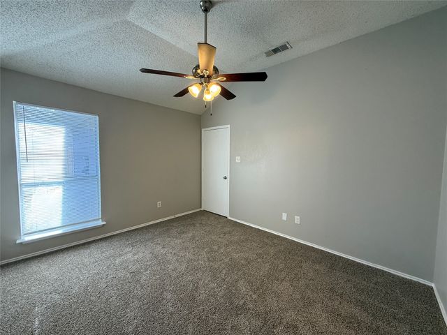 9636 Stonewood Drive, Dallas, TX 75227