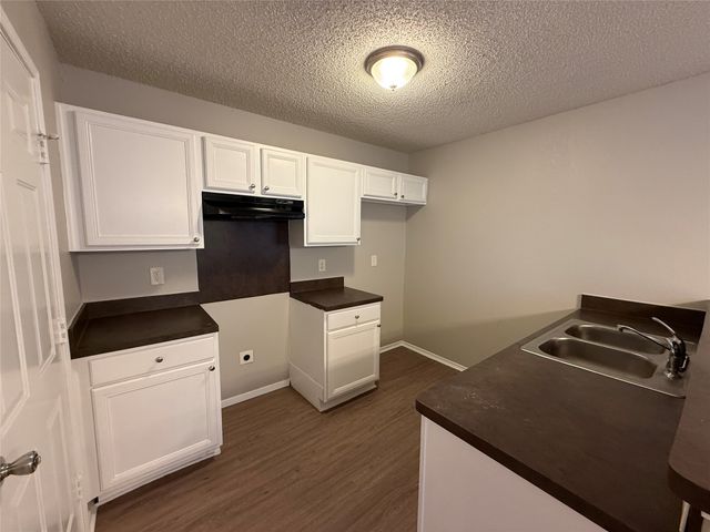 9636 Stonewood Drive, Dallas, TX 75227