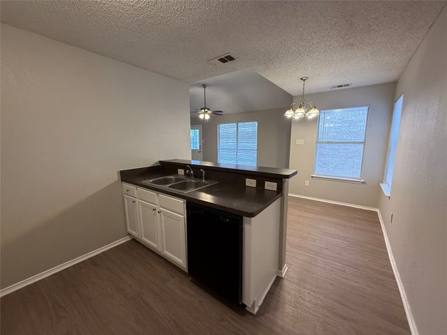 9636 Stonewood Drive, Dallas, TX 75227