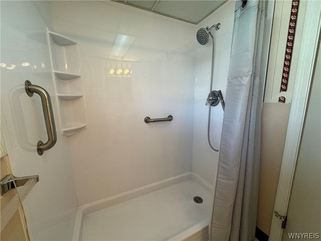 241 Dexter, Tonawanda, NY 14150