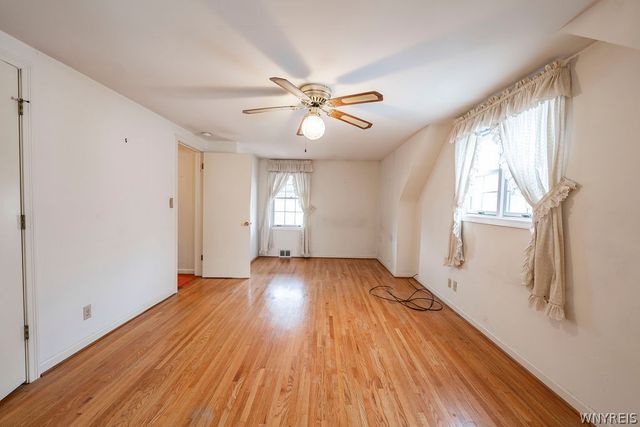 241 Dexter, Tonawanda, NY 14150