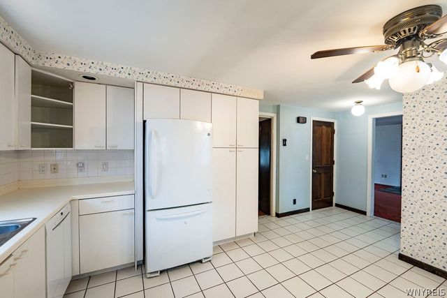 241 Dexter, Tonawanda, NY 14150