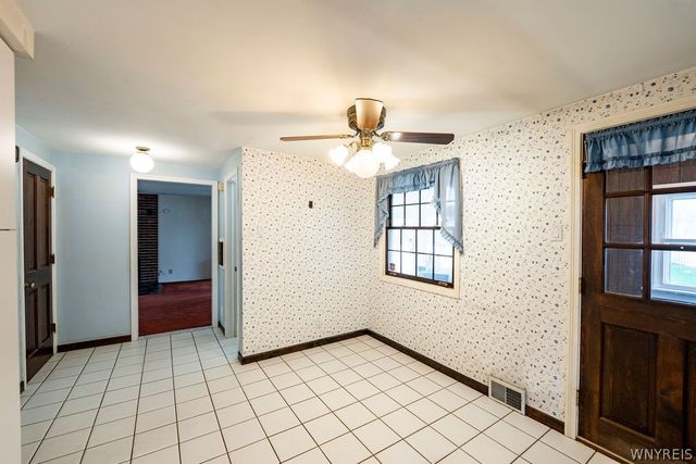 241 Dexter, Tonawanda, NY 14150