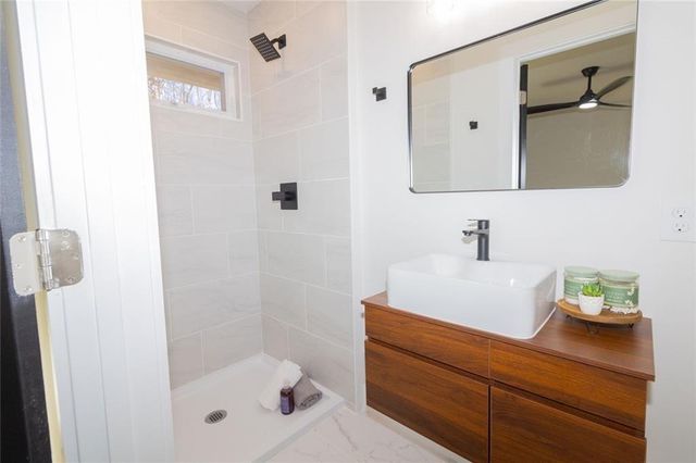 89 McNeal SE Drive, Marietta, GA 30060