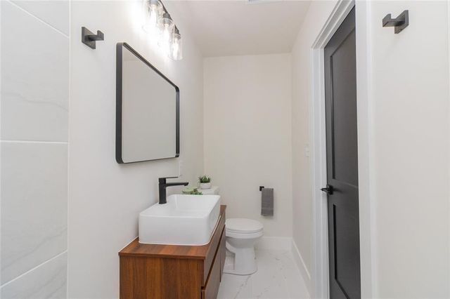 89 McNeal SE Drive, Marietta, GA 30060