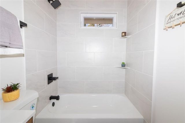 89 McNeal SE Drive, Marietta, GA 30060