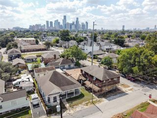 1414 Campbell Street, Houston, TX 77009