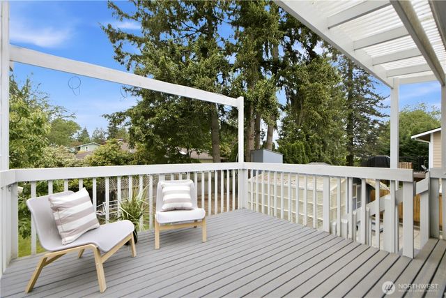 1727 Anacortes Avenue NE, Renton, WA 98059