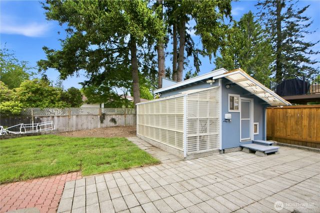 1727 Anacortes Avenue NE, Renton, WA 98059