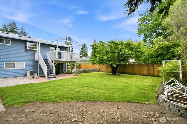 1727 Anacortes Avenue NE, Renton, WA 98059