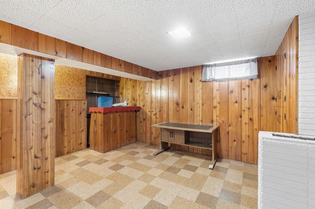 5312 50th Avenue N, Crystal, MN 55429