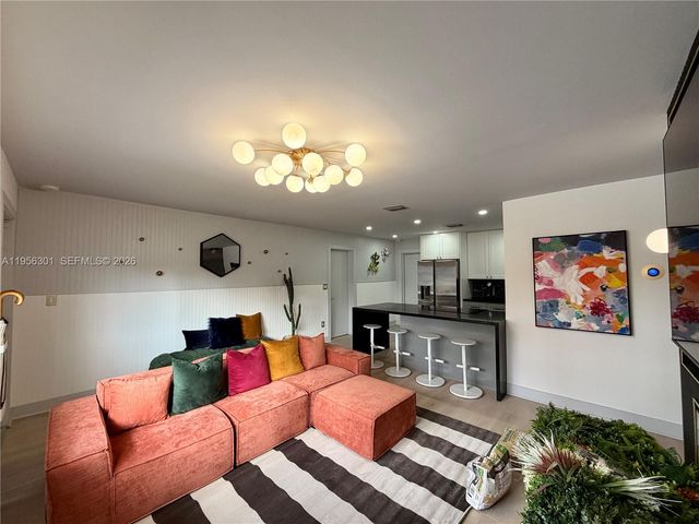 2340 SW 42nd Way, Fort Lauderdale, FL 33317