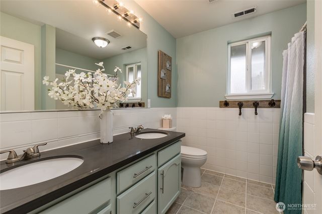 21118 26th Avenue E, Spanaway, WA 98387