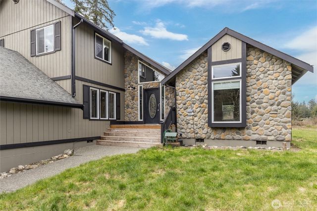 21118 26th Avenue E, Spanaway, WA 98387