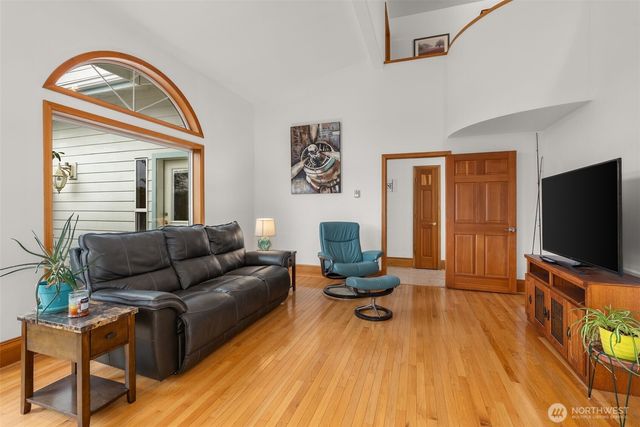 1981 Grey Gull Lane S, Westport, WA 98595