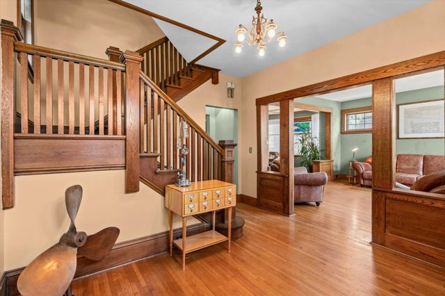 1601 Hubbard Avenue, Saint Paul, MN 55104