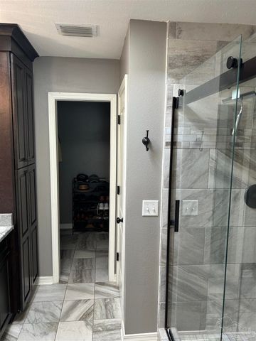 3869 Bay Wind Dr, Gulf Breeze, FL 32563