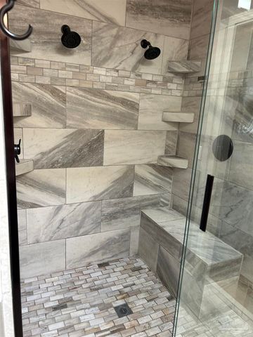 3869 Bay Wind Dr, Gulf Breeze, FL 32563