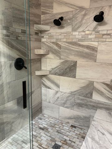 3869 Bay Wind Dr, Gulf Breeze, FL 32563