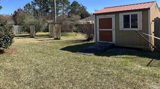 3869 Bay Wind Dr, Gulf Breeze, FL 32563