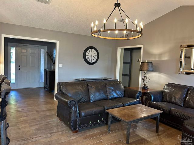 3869 Bay Wind Dr, Gulf Breeze, FL 32563