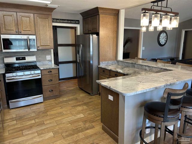 3869 Bay Wind Dr, Gulf Breeze, FL 32563