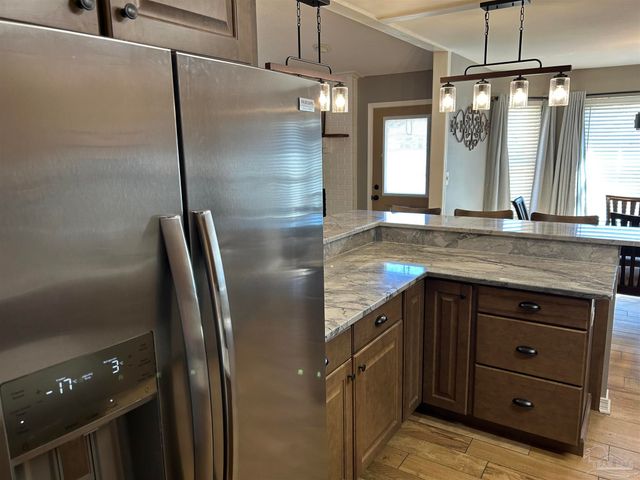 3869 Bay Wind Dr, Gulf Breeze, FL 32563