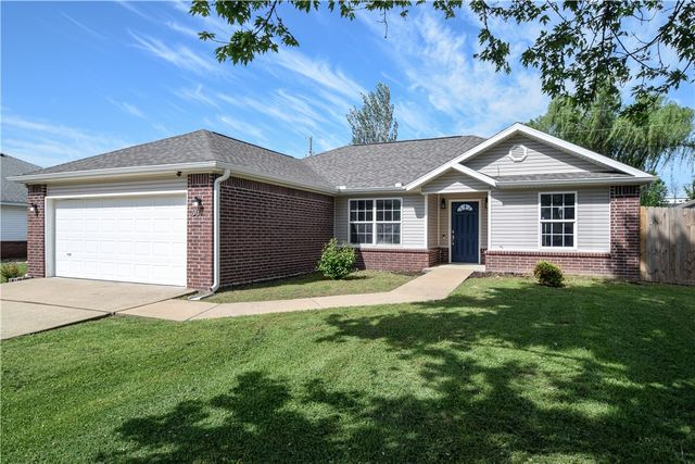 657 Frances Drive, Centerton, AR 72719