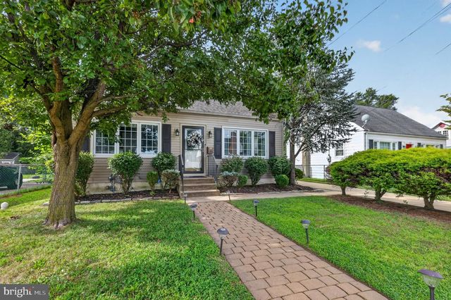 126 E LAFAYETTE AVE, Magnolia, NJ 08049