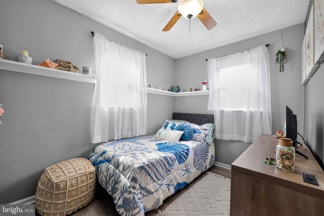 126 E LAFAYETTE AVE, Magnolia, NJ 08049