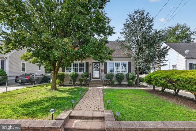 126 E LAFAYETTE AVE, Magnolia, NJ 08049