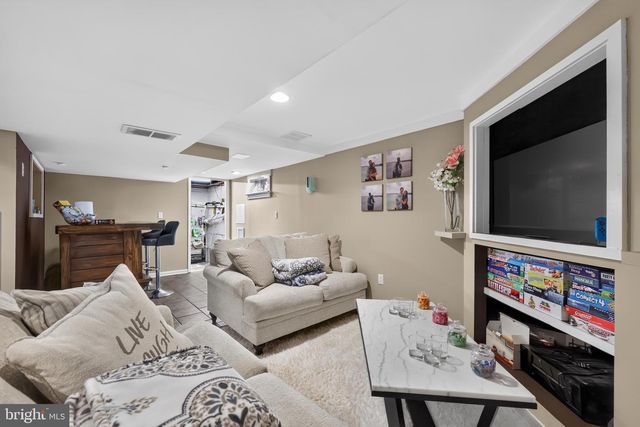 126 E LAFAYETTE AVE, Magnolia, NJ 08049