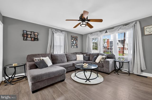 126 E LAFAYETTE AVE, Magnolia, NJ 08049